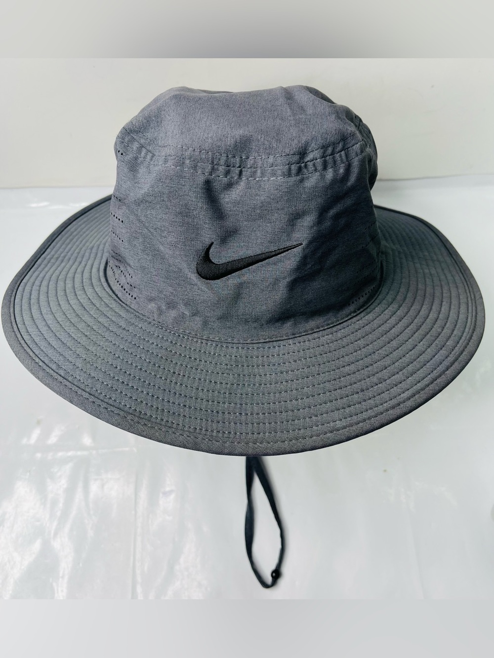 Nike Gray Bucket Hat w/ Chin Strap Men's M/L Solid Casual Outdoor
